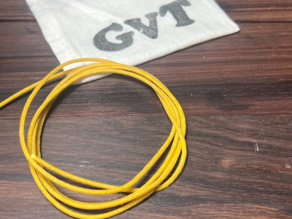 22 AWG Cloth 7-Strd Vint. Hook-Up wire Color Yellow  One meter